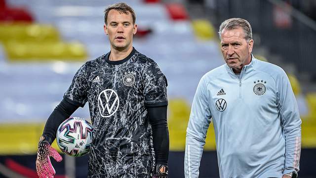 也改变了他 也改变了他