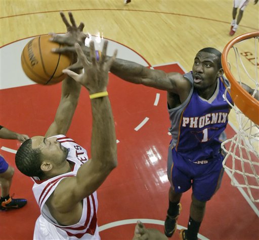 在社交媒体 在社交媒体