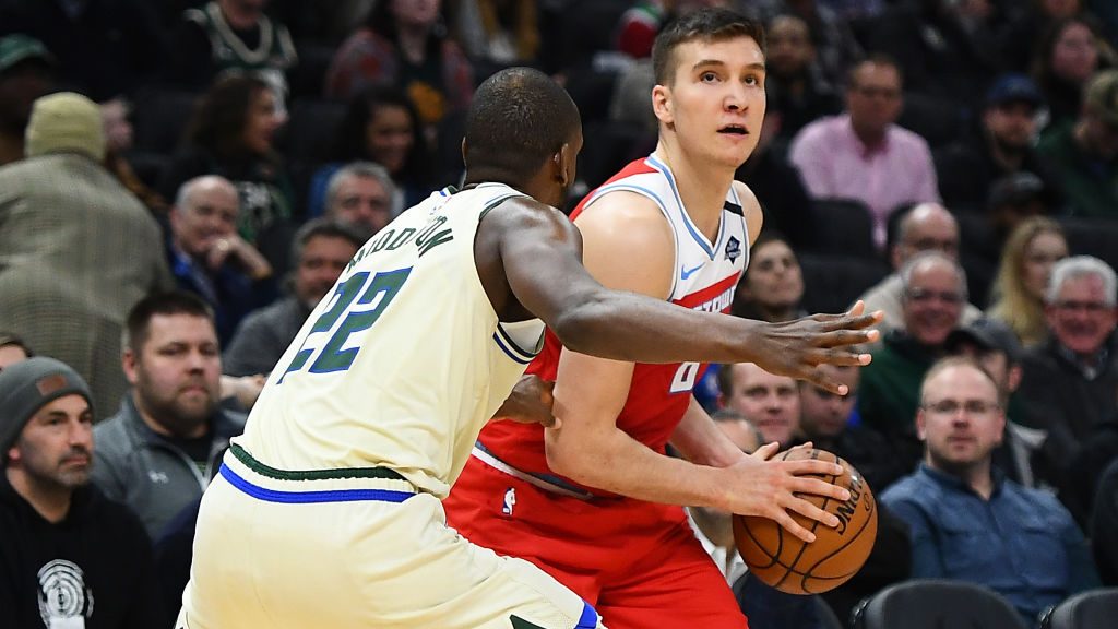 当天最受瞩 当天最受瞩