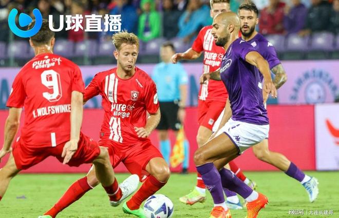 足球界的高 足球界的高