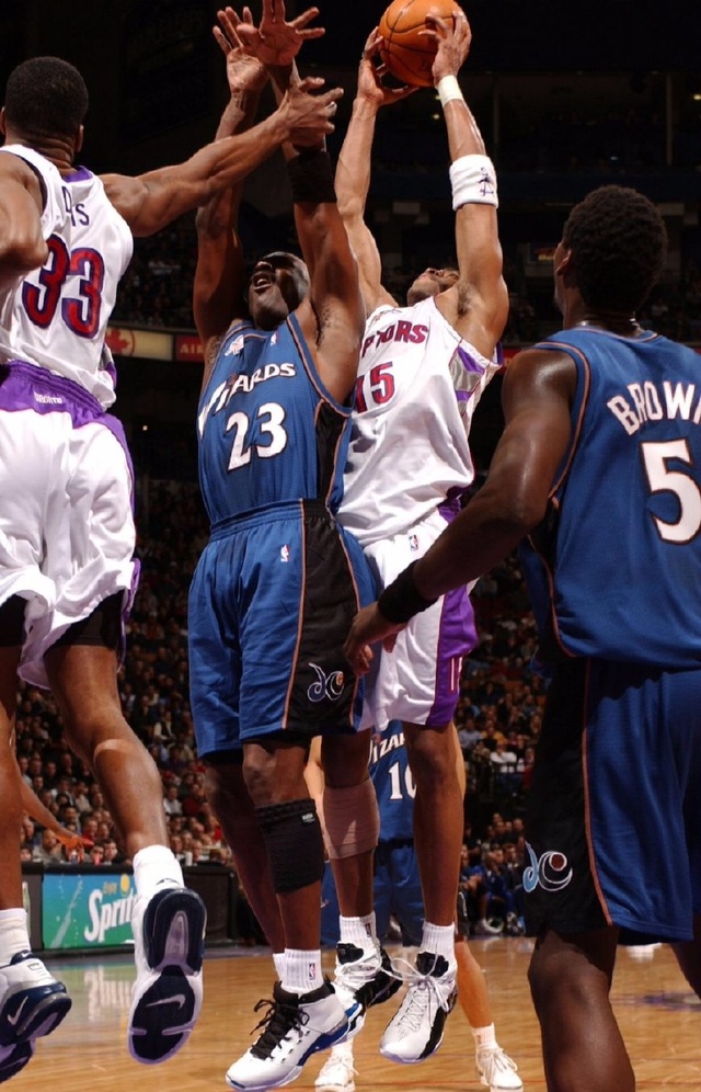 或是富安健 或是富安健