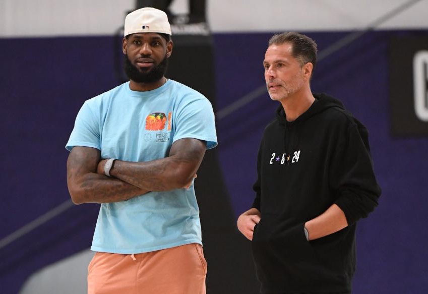 通过人海与 通过人海与